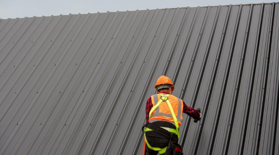 Expert Emergency Roof Repairs services in Makinen, MN